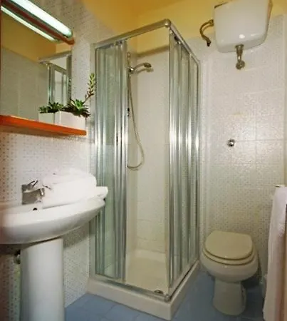 Aparthotel Isola Cisanello 2*